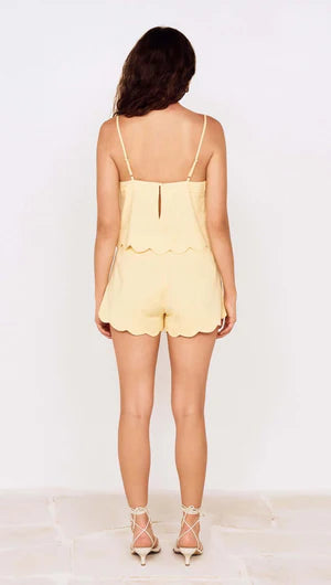 Grazia Scallop Hem Shorts – States of Summer