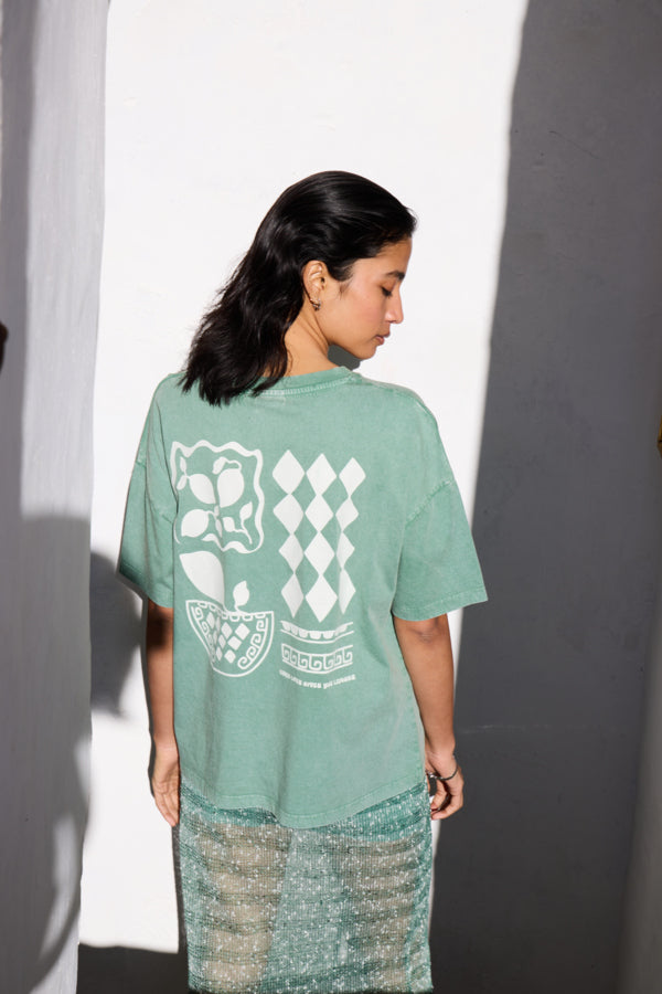 Nabino Tee