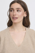 Dasila Sweater