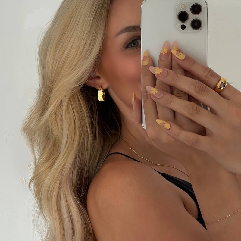 Ribbed Chunky Hoops- Gold