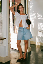 ROLLAS - 90s Relaxed Short Longbeach
shorts, denim, denim short, long shorts, long denim shorts, denim short, long short, long denim short, mid rise, high rise, high waist shorts, high rise shorts, low rise shorts, low waist shorts, pants, denim pants, short pants, raw edge, australian made 