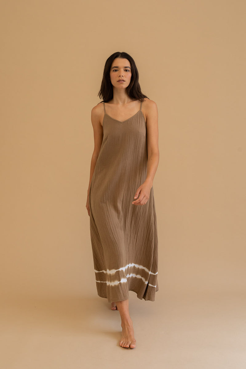 MUS & BOMBON - Aubarca
cotton dress, dress, organic cotton, organic cotton dress, cotton, maxi dress, midi dress, cotton midi, cotton maxi, cotton maxi dress, cotton midi dress, organic cotton maxi dress, organic cotton midi dress, organic cotton midi, organic cotton maxi, resort wear, vacation wear, vacation outfit, vacation, holiday wear, holiday outfit, vacation dress, holiday dress, resort dress, summer dress, summer maxi, summer midi, summer maxi dress, summer midi dress, tie dye, tie dye dress