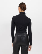 Ribbed Fitted Turtleneck