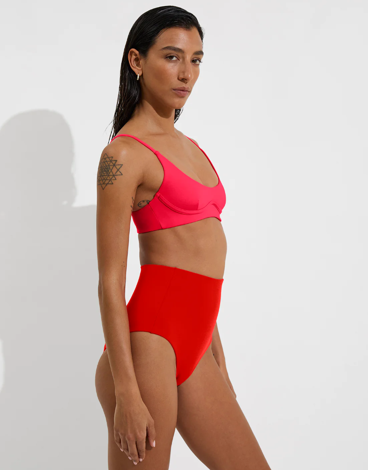 LEFT ON FRIDAY - Club Top
top, bikini top, bikini, swim, swimsuit, swimwear, swimmers, swim top, swimmer top, swimwear top, club top small boobs, small, left on friday, women owned, women made, canadian owned, canadian made, lined top, lined swim, 