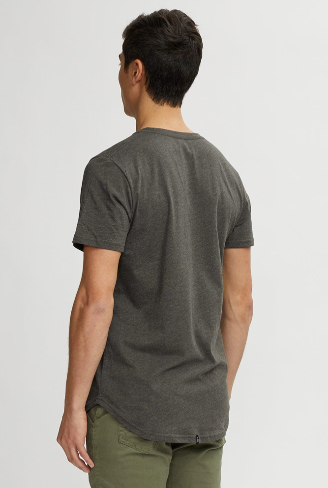Eazy Scoop Tee
