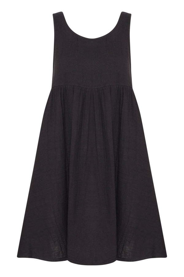 ICHI - Foxa Dress
black dress, maxi dress, dress, summer dress, midi dress, lightweight dress, lightweight maxi dress, lightweight midi dress, black midi dress, black maxi dress, linen dress, black linen dress, black dress, 

image shows a long black maxi linen dress with thick straps and a high-ish waist. 