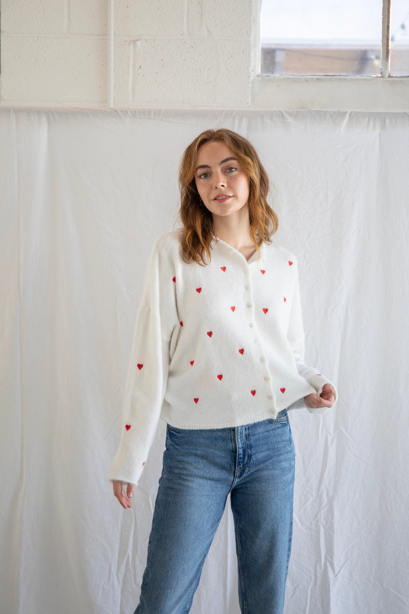 THINGS BETWEEN - Frankie Cardigan
cardigan, hearts, knit, cardi, casual, knit cardigan, knit cardi, heart, heart cardigan, heart pattern, heart patterns, love, valentines