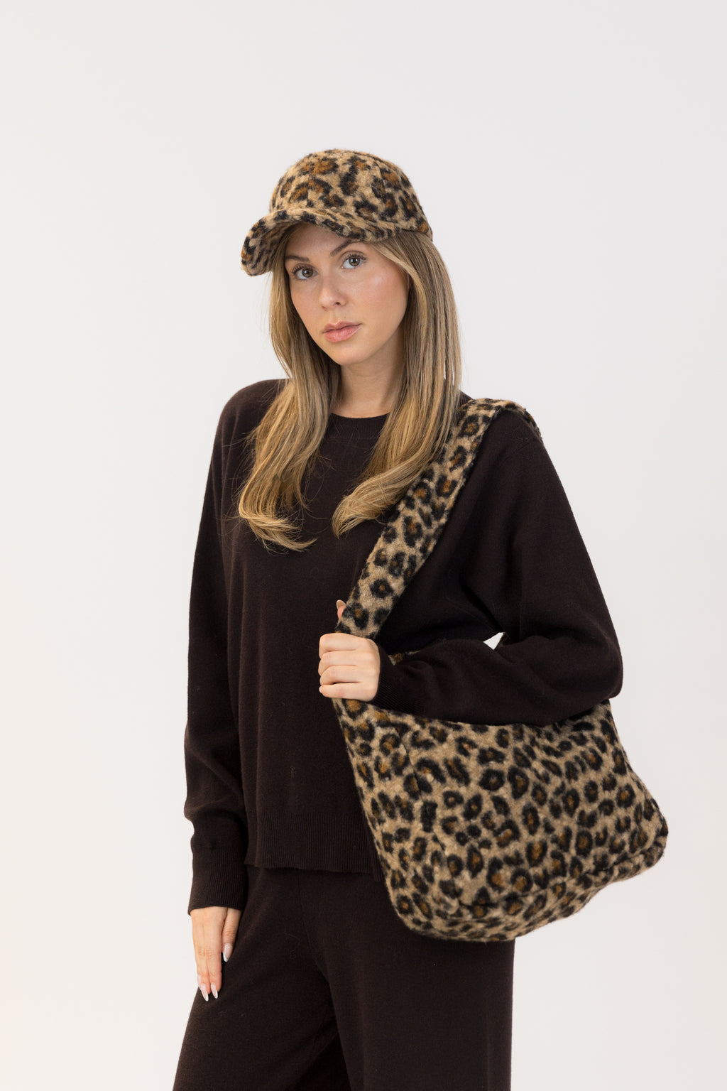 Leo Tote