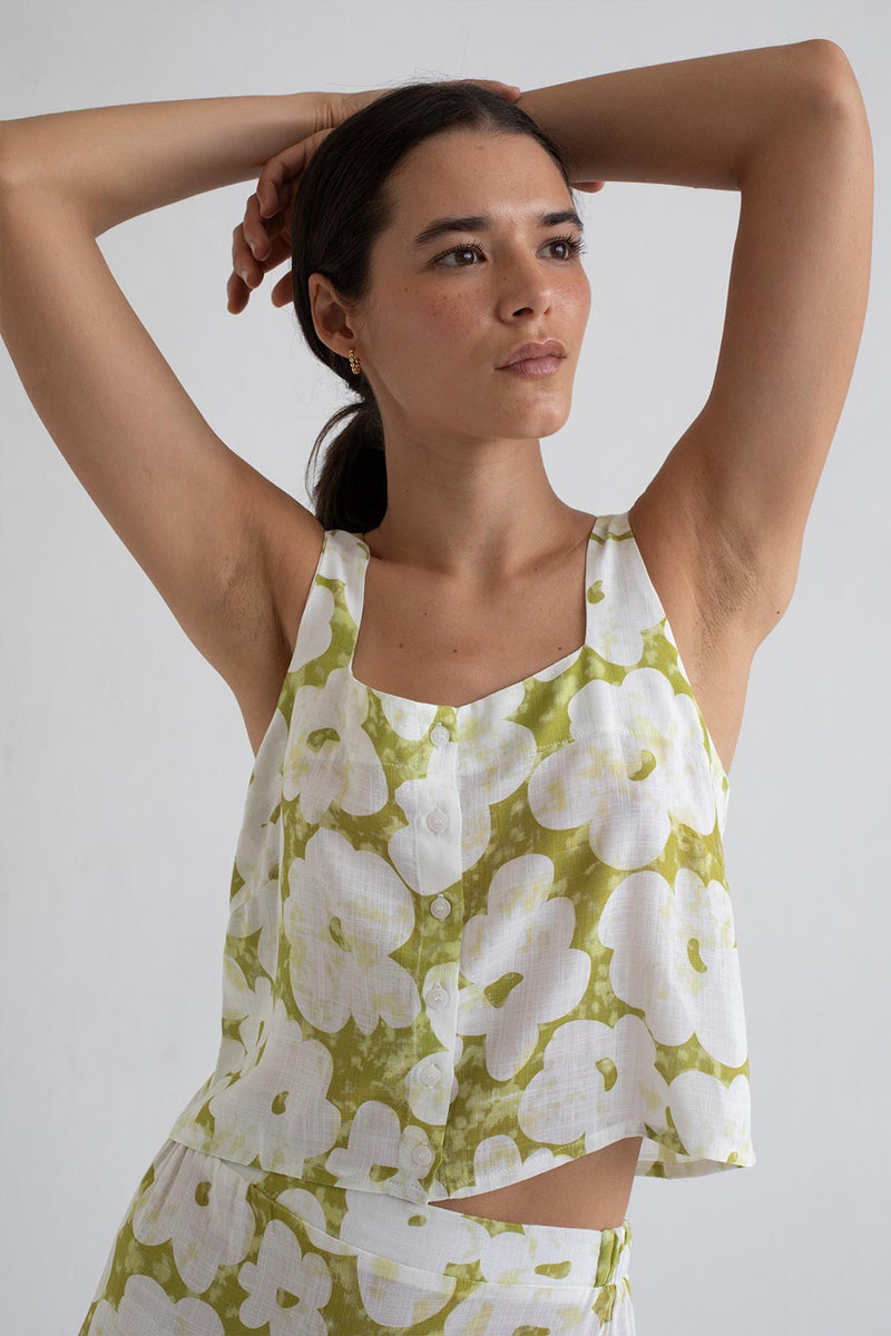 MUS & BOMBON - Nuku Top
floral top, tank top, seventies top, seventies style, 70s style, 70s top, seventies style top, 70s style top, mod style top, mod style shirt, mod style, summer shirt, summer top
