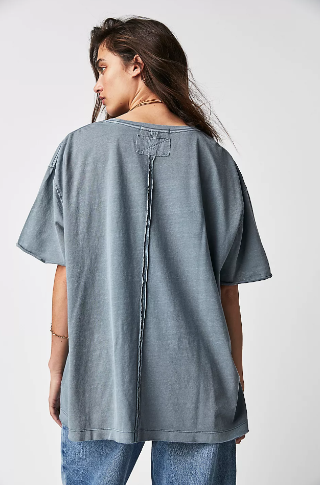 Nina Tee
