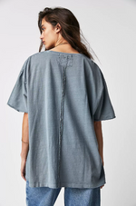 Nina Tee
