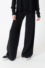 Wide Leg Pant