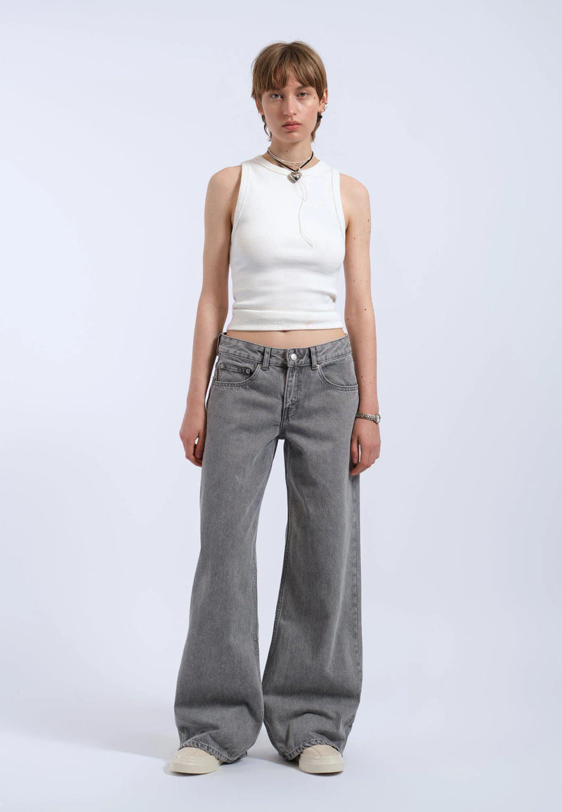 DR DENIM - Rhue Jeans
jeans, denim, black denim, denim jeans, rhue, rhue style, mid rise, mid rise jeans, mid waist, mid waisted, mid waisted jeans, black jeans, black denim jeans, long length, long jeans, swedish, sweden, european, euro, acid wash, grey wash jeans, grey wash, acid wash jeans