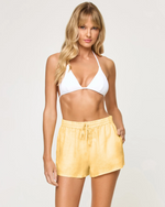 L*SPACE - Rio Short
short, summer shorts, exercise shorts, exercise short, leisure, leisure wear, yellow shorts, buttercup, yellow, sunshine, summer, spring, spring shorts, linen shorts, linen, loose shorts, loose