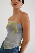 MUS & BOMBON - Sulawesi Top
colourful top, strapless top, ruched top, ruching, summer top, summer shirt, spring top, spring shirt, spring sleeveless top, summer sleeveless top, vacation wear, vacation outfit, vacation top, vacation shirt, holiday shirt, holiday top, holiday outfit, holiday, vacation, floral, flowers, flower top, floral top