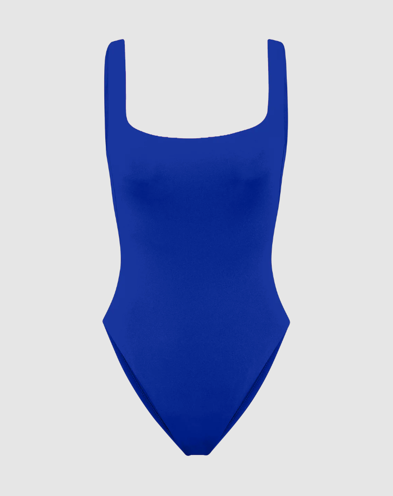 LEFT ON FRIDAY Streamline Suit