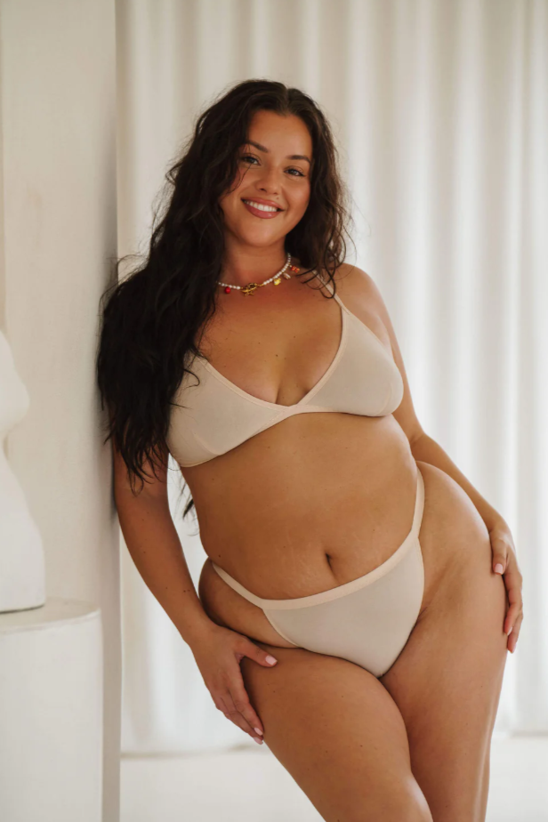 HUHA string bra