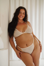 HUHA string bra