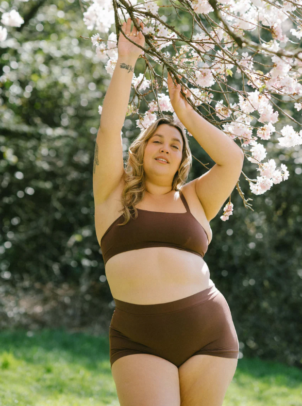 HUHA - Tata Bralette
bralette, bra, no wire, wirefree, huha, healthy undies, underwear, no toxins, all natural, natural, natural fabric, zinc fabric, zinc undies, bras,