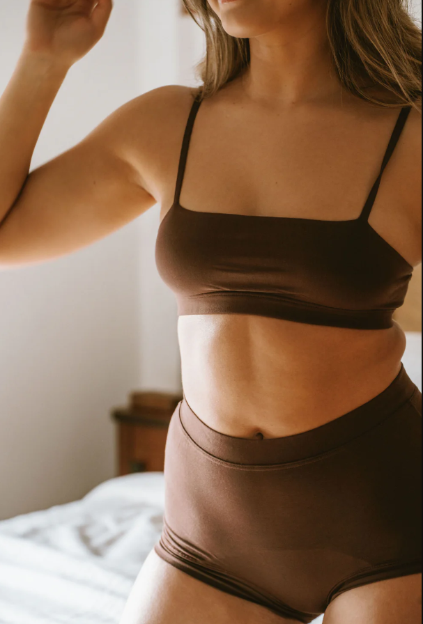 HUHA - Tata Bralette
bralette, bra, no wire, wirefree, huha, healthy undies, underwear, no toxins, all natural, natural, natural fabric, zinc fabric, zinc undies, bras,