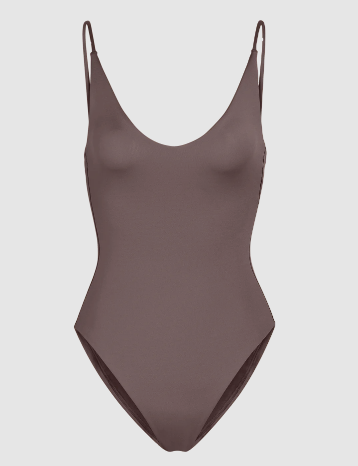 LEFT ON FRIDAY _ Sunday Suit Tall
swim, swimsuit, tall suit, tall swimsuit, swimmers, one piece, one piece swim, one piece swimsuit, swimwear, one piece swimwear, togs, 