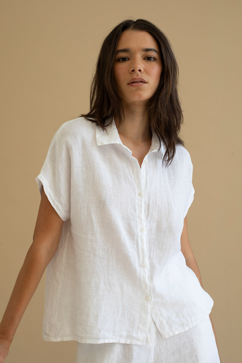 MUS & BOMBON - Whitsun Shirt
linen top, linen shirt, button up, linen button up, linen button up shirt, linen button up top, short sleeve, short sleeve top, short sleeve shirt, short sleeve linen, short sleeve linen top, short sleeve linen shirt, summer top, summer shirt, light shirt, light top, japanese sleeves, vacation wear, vacation top, vacation shirt, holiday top, holiday shirt