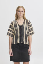ICHI - Winnia Kimono
kimono, kimono top, top, shirt, tie up top, tie up shirt, tie up kimono, jacket, coat, kimono shirt, kimono jacket, kimono coat, outerwear, completer
