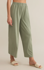 Z SUPPLY - Scout Jersey Flare Pant
flare pant, flare pants, relaxed pants, relaxed pant, crop pants, cropped pant, cropped flare, flares, cropped flare pants, relaxed fit pant, relaxed fit pants, casual pant, casual pants, beach pants, vacation wear, holiday wear