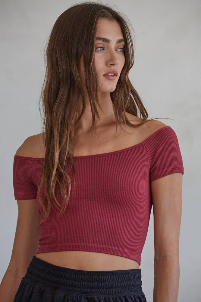 Seamless Ribbed Off Shoulder Crop Top