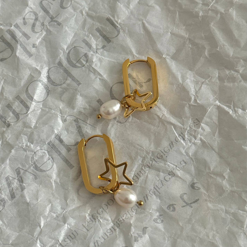 Suha Charm Earrings-Gold