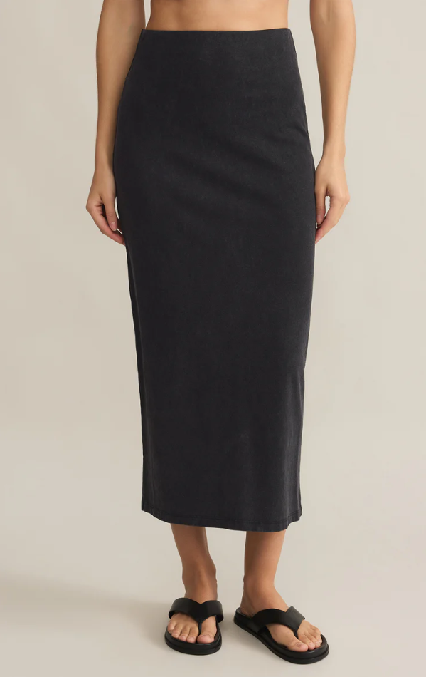 Z SUPPLY - Gail Midi Skirt
midi skirt, black midi skirt, long skirt, spring skirt, black skirt, smart casual, smart casual skirt, business casual skirt, states of summer, courtenay, canada