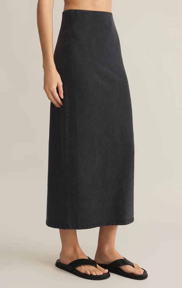 midi skirt, black midi skirt, long skirt, spring skirt, black skirt, smart casual, smart casual skirt, business casual skirt, states of summer, courtenay, canada