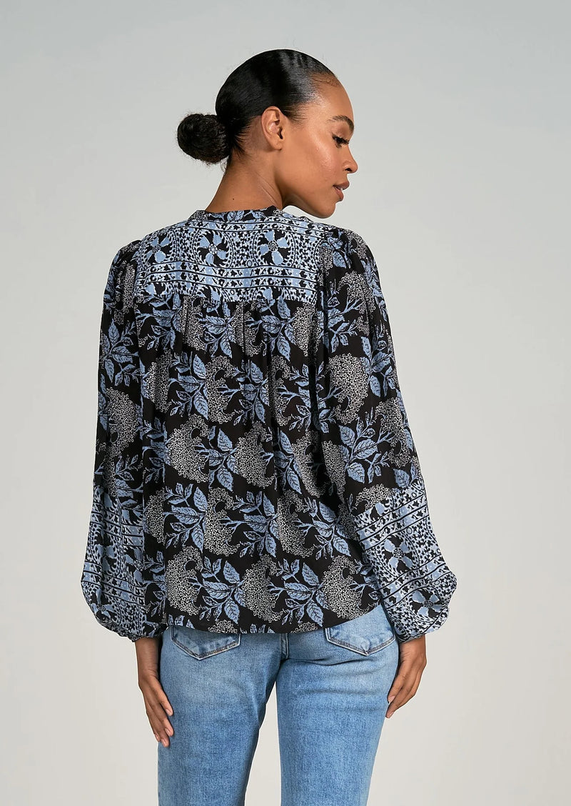 Elan - Long Sleeve V Neck Top