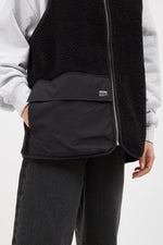 Dey Pile Vest