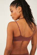 ESSENTIAL BRALETTE CLOVE