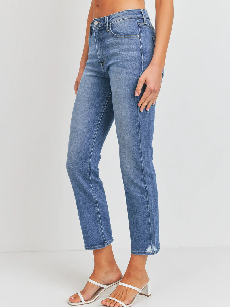 Slim Straight Jean
