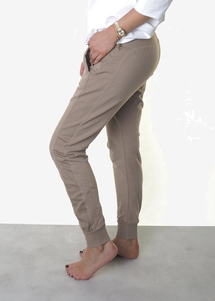 The Ultimate Jogger - Taupe